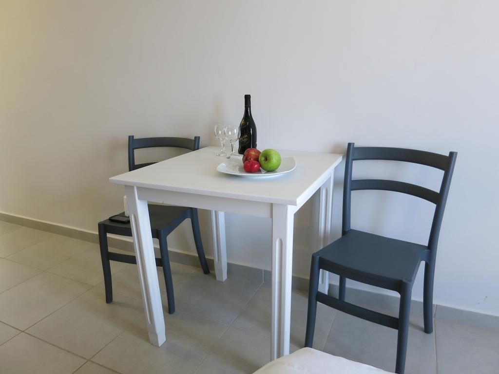 Amaryllis Aparthotel Platanias  Ruang foto