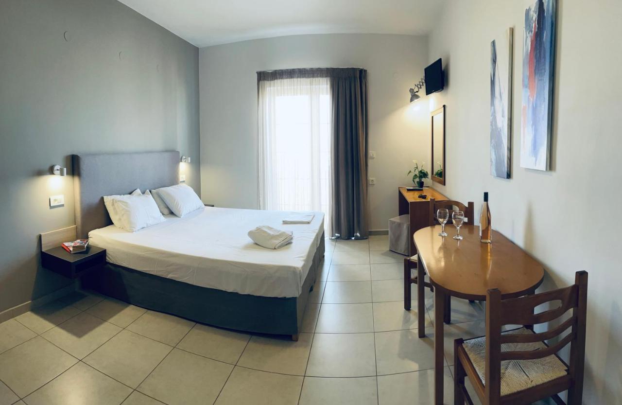 Amaryllis Aparthotel Platanias  Bagian luar foto