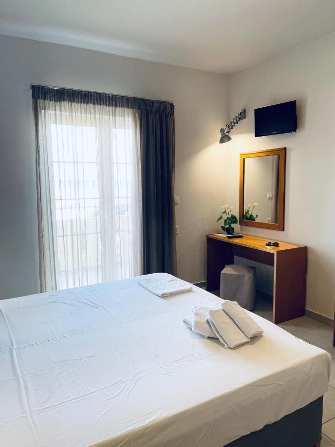 Amaryllis Aparthotel Platanias  Bagian luar foto
