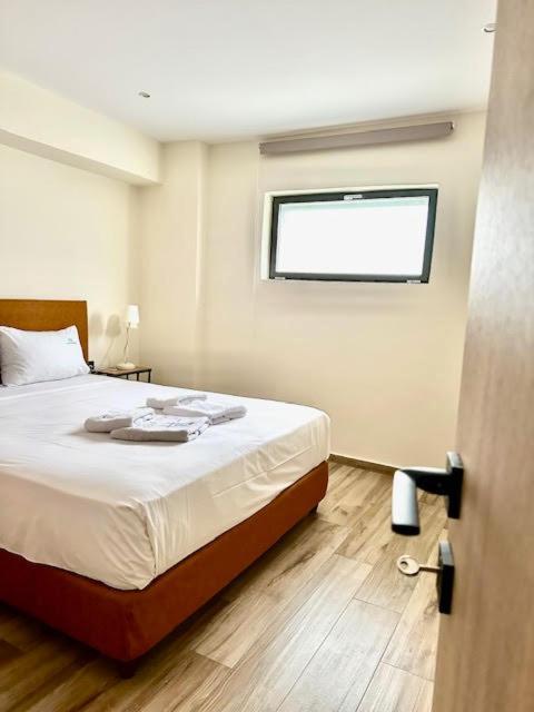 Amaryllis Aparthotel Platanias  Bagian luar foto