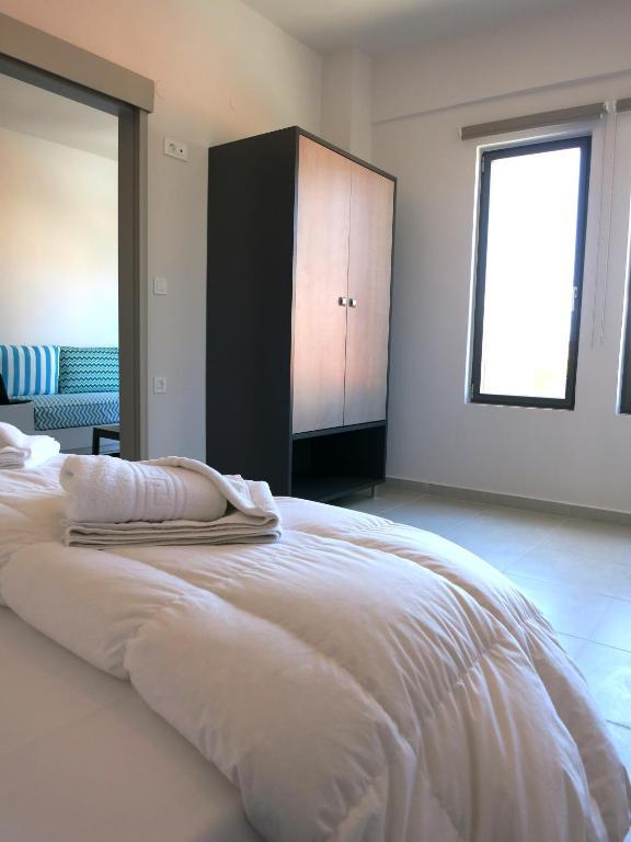 Amaryllis Aparthotel Platanias  Ruang foto